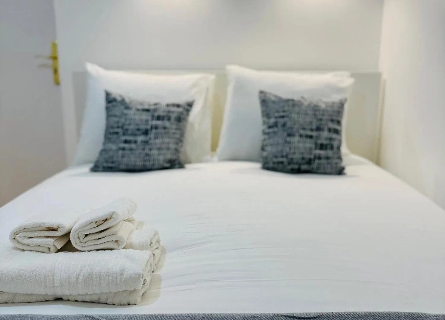 Suites Almirante Reis - Arroios Lisboa 0*,  Portekiz